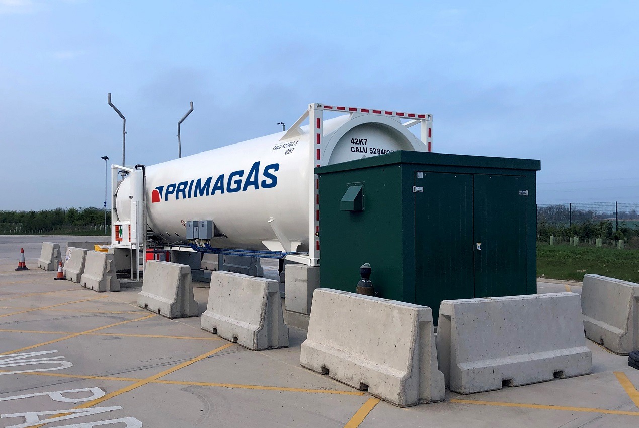 PRIMAGAS LNG - LNG-Tankstelle, auf dem eigenen Betriebsgelände