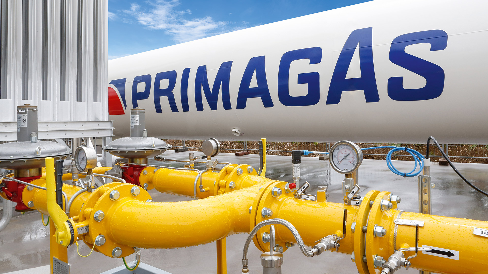 PRIMAGAS - Was ist LNG? - LKW, Tank, LNG-Anlage